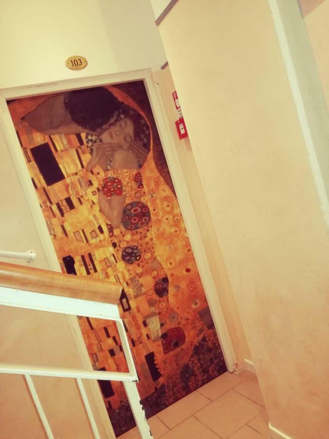 Hotel Residence Maria Grazia Rimini Bagian luar foto